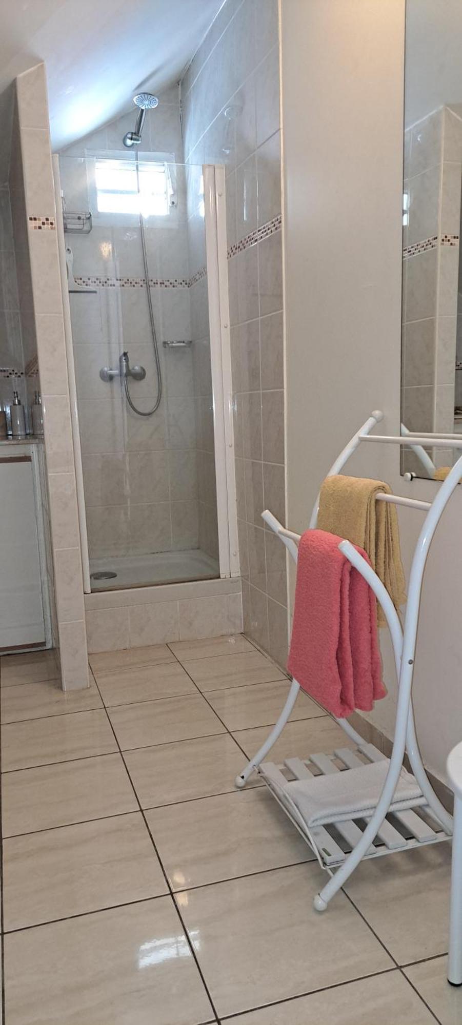 Logement Spacieux Deux Pieces A Baie Mahault Экстерьер фото